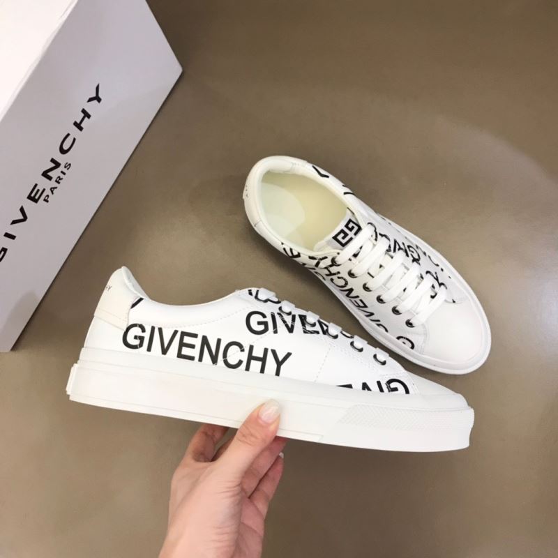 Givenchy Sneakers